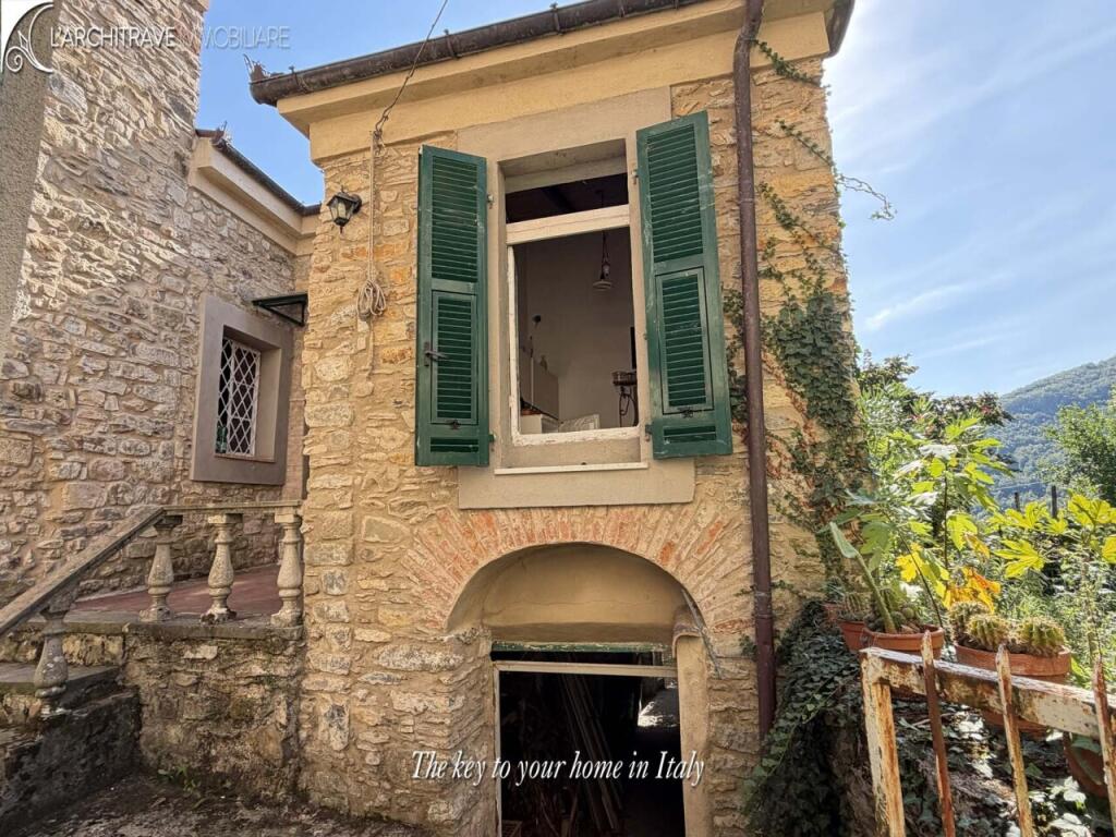 Main image of property: Tuscany, Lunigiana, Comano