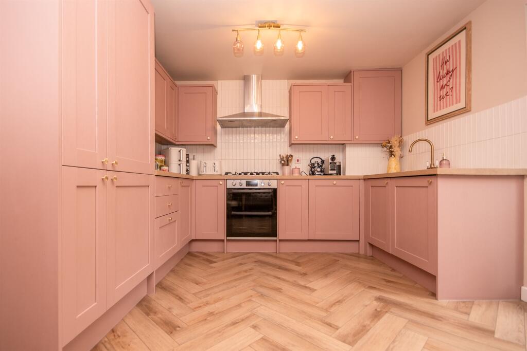 House in Northampton - View 3