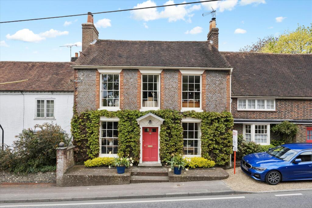 Main image of property: High Street, Droxford, Southampton, Hampshire SO32