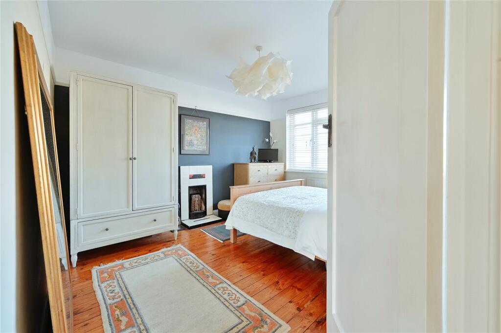 Additional image 9 of Oakwood Drive, St. Albans, Hertfordshire