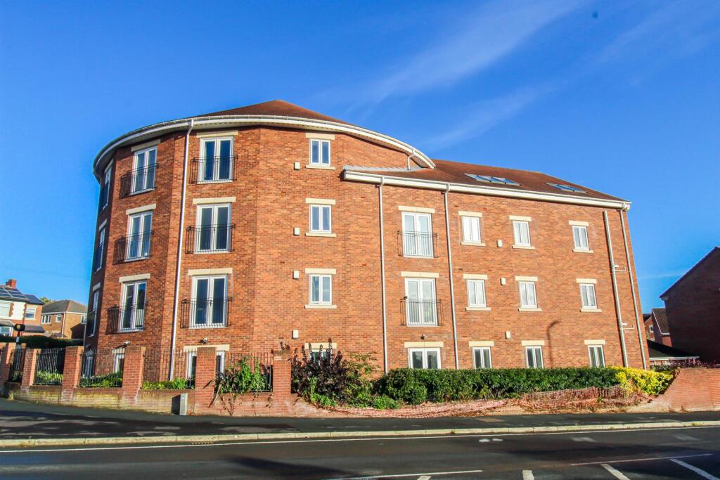 Main image of property: Kingsway Gardens, Ossett