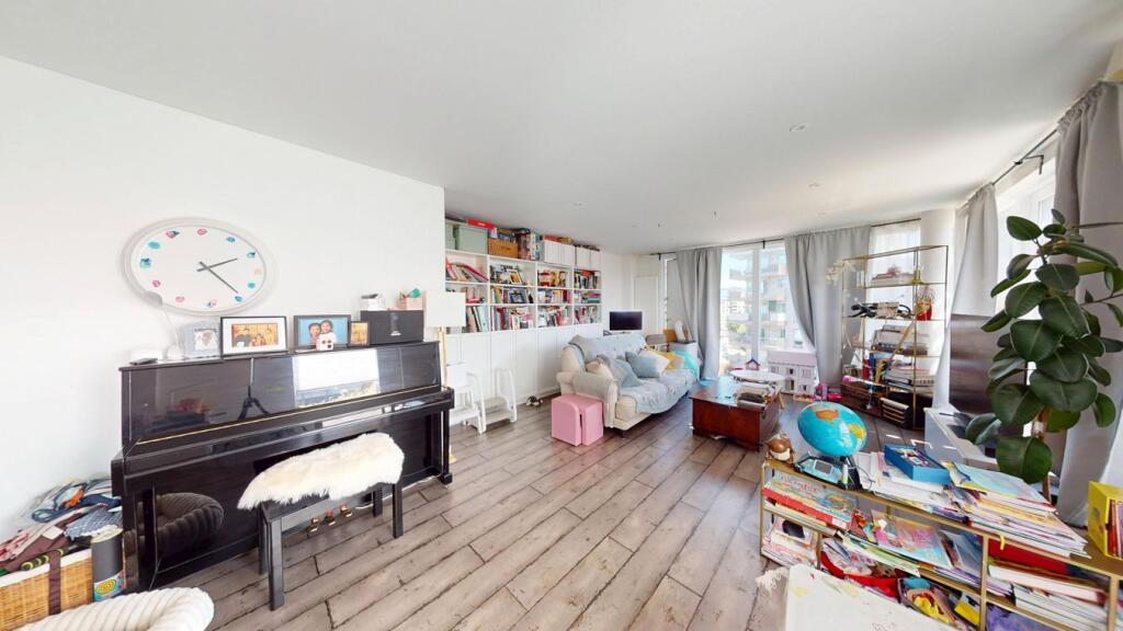 Main image of property: West Parkside, London, SE10