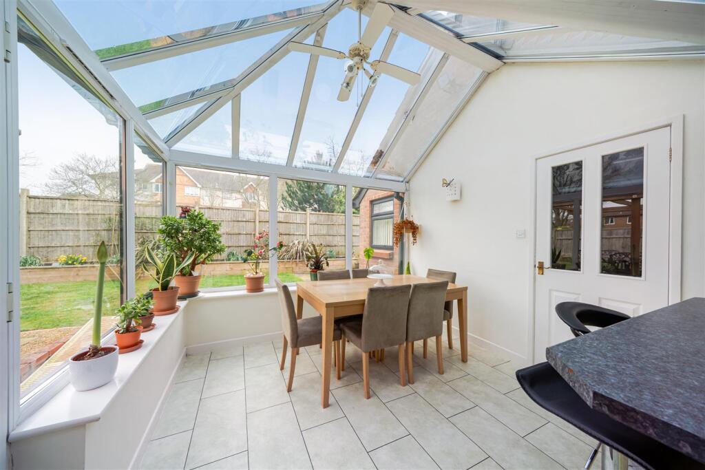 House in Fareham, Hampshire - More