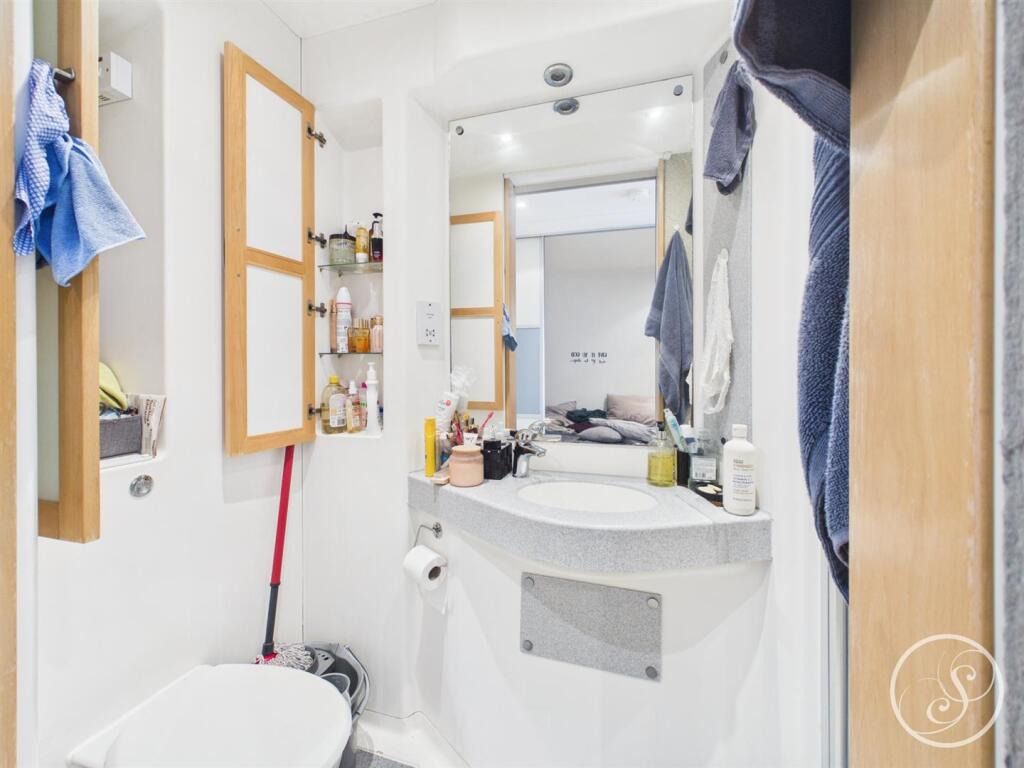 Apartment in Leeds, Mabgate, Sheepscar - More