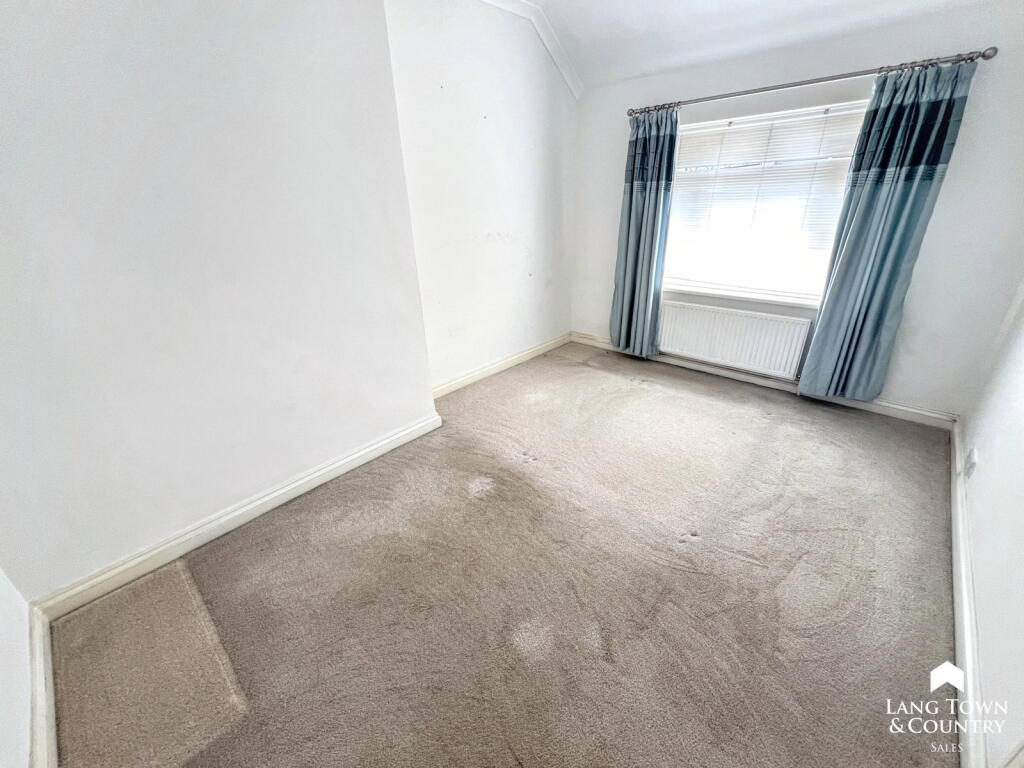 House in Plymouth - View 5