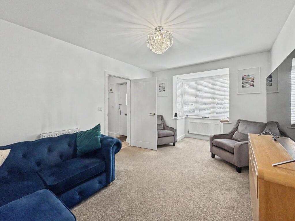 House in Ipswich - View 3
