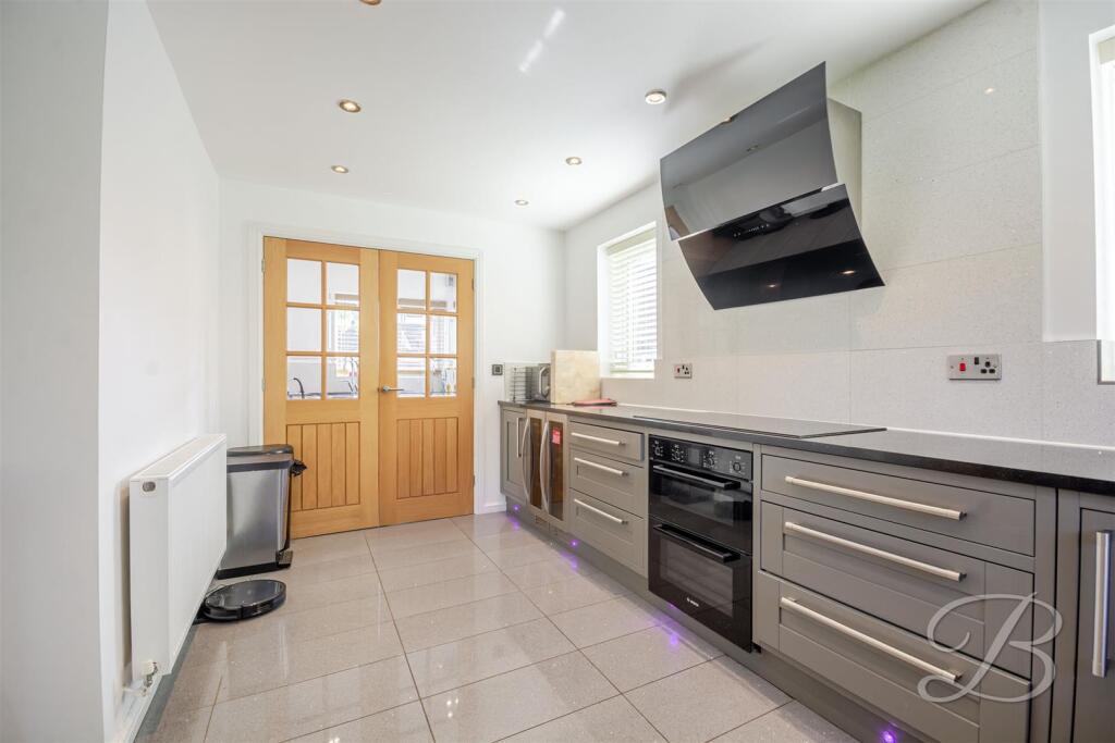 Oakmeadows, South Normanton, Alfreton photo 4