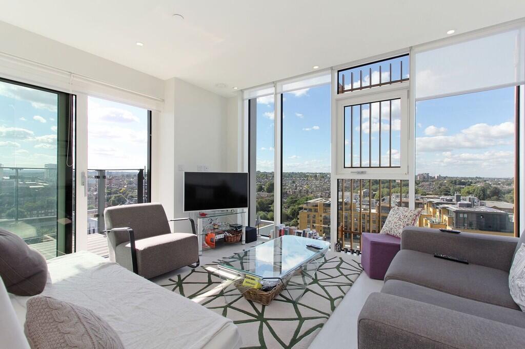 Apartment in London - View 3