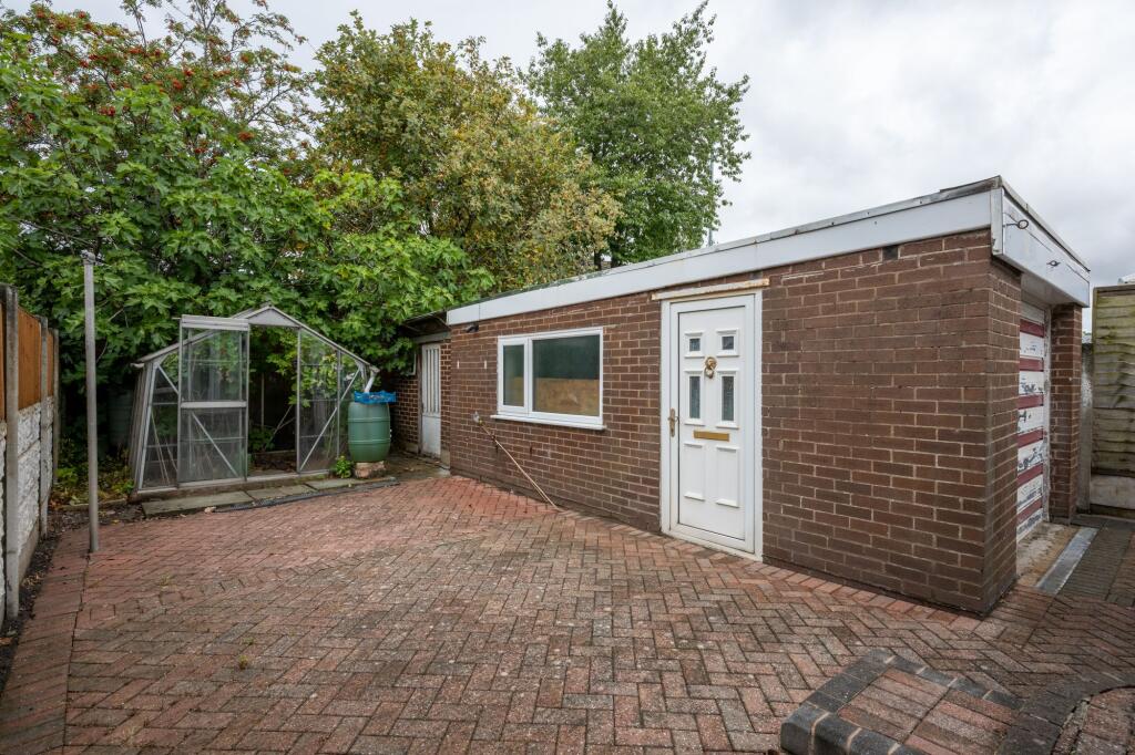 House in West Lancashire, Burscough - View 4