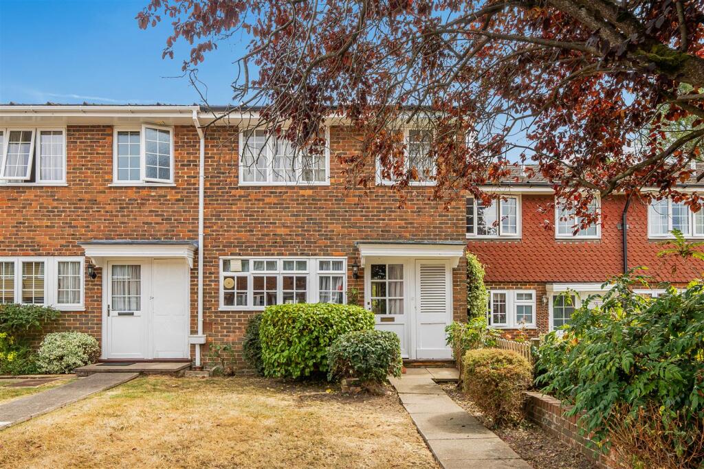 Main image of property: Oaklands, Haslemere