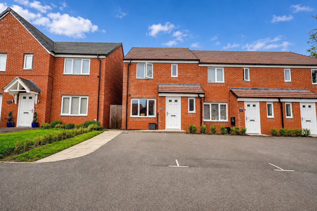 Main image of property: Tigers Road, Leicester, Leicestershire