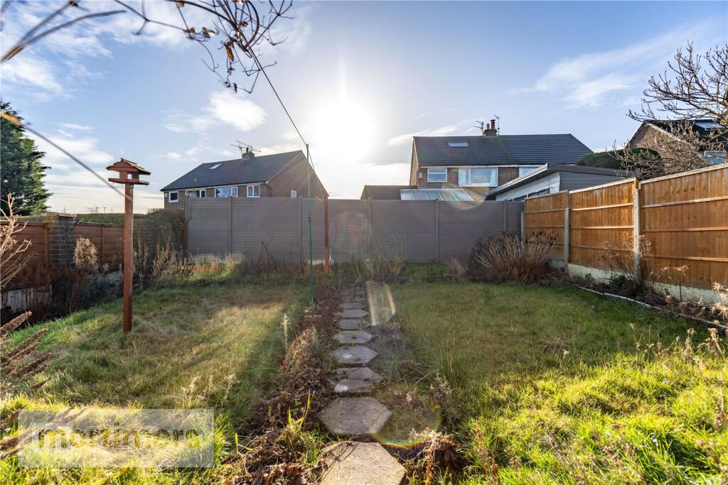 Banbury Avenue, Oswaldtwistle, Accrington, Lancashire, BB5 photo 3