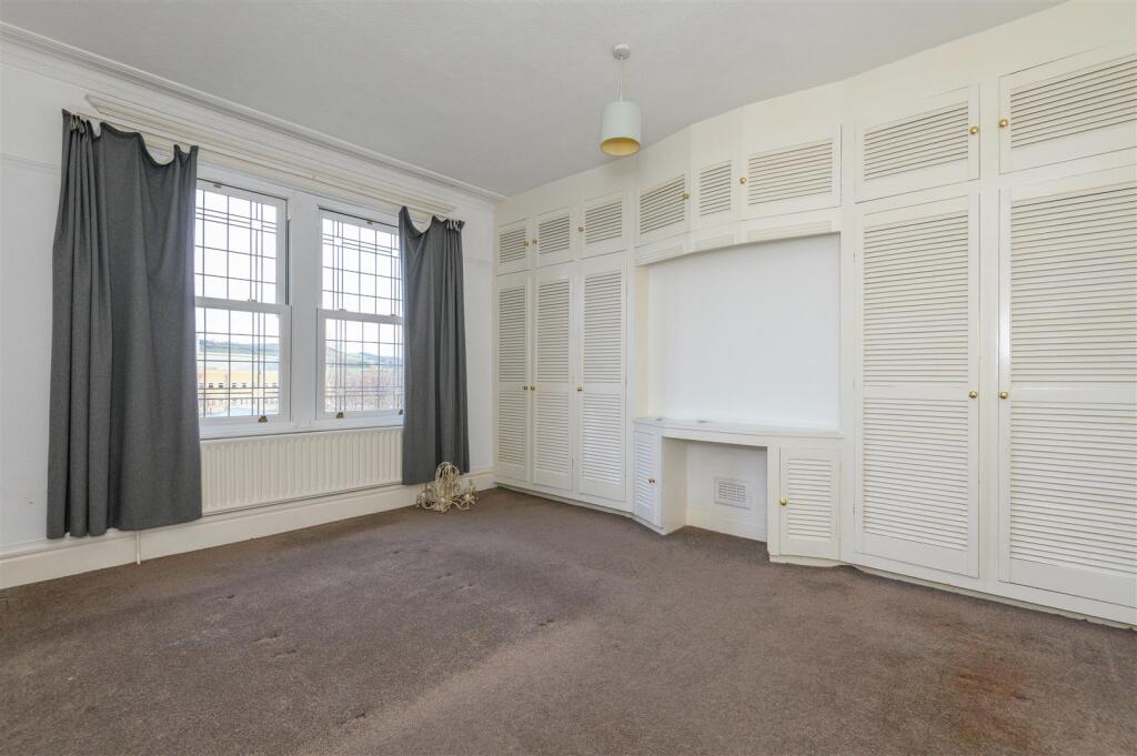 4, Belvoir Gardens, Skircoat Green, HX3 0NF photo 4