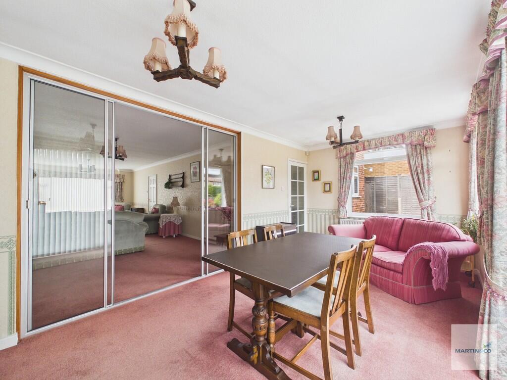 House in Nottingham, Bramcote - More