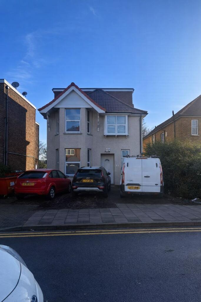 Main image of property: 5 Weald Lane, Harrow, Middlesex, HA3 5EU