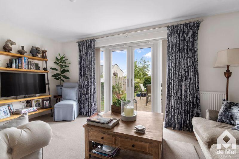 Sandlin Close, Toddington photo 4