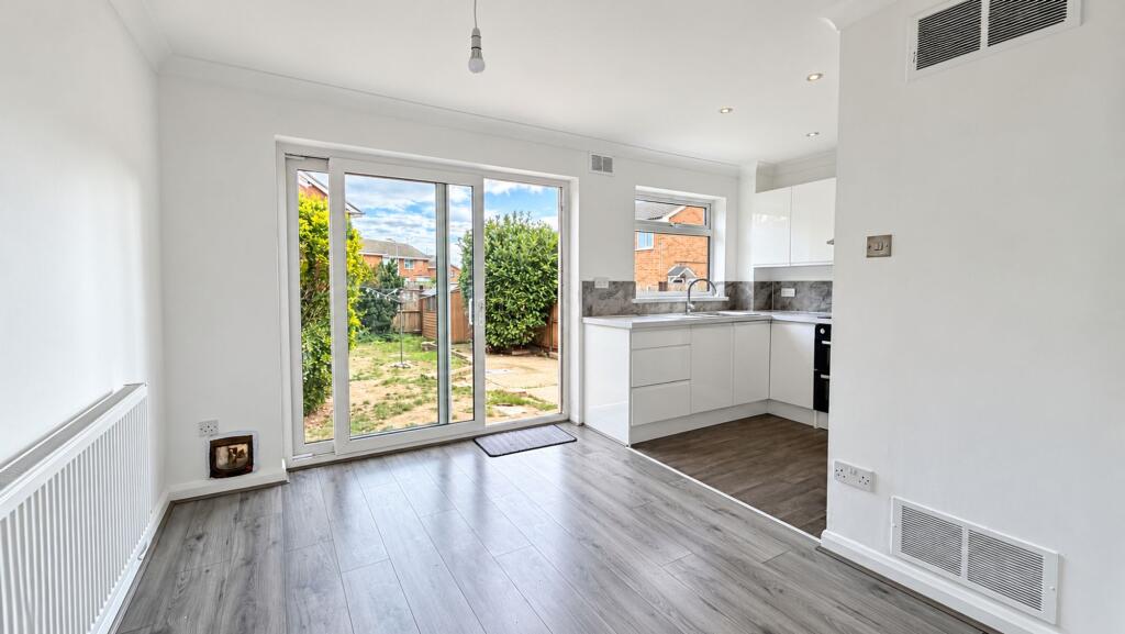 House in Southend-on-Sea, Eastwood - View 3