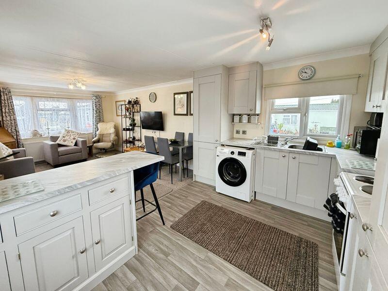 Cheveley Park, Grantham - View 5