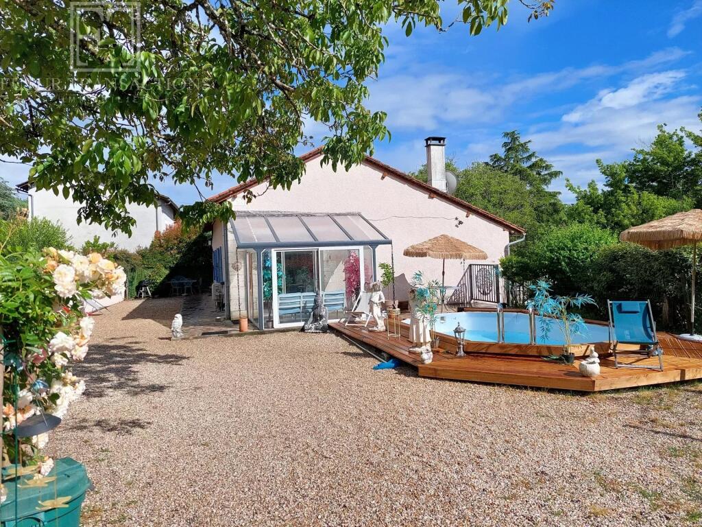 Main image of property: Aquitaine, Dordogne, Ribérac