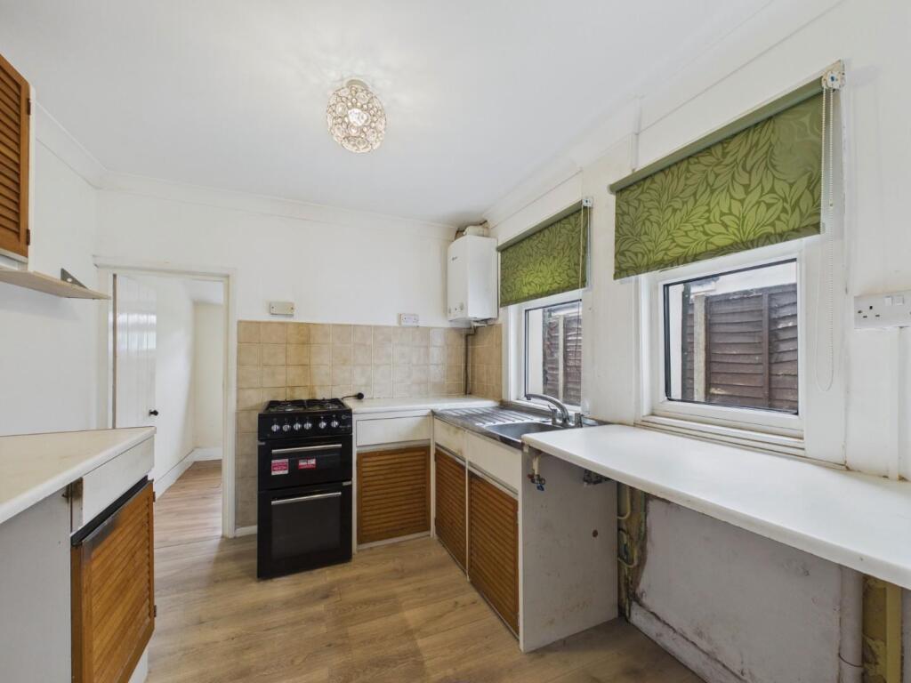 House in Tonbridge - View 3