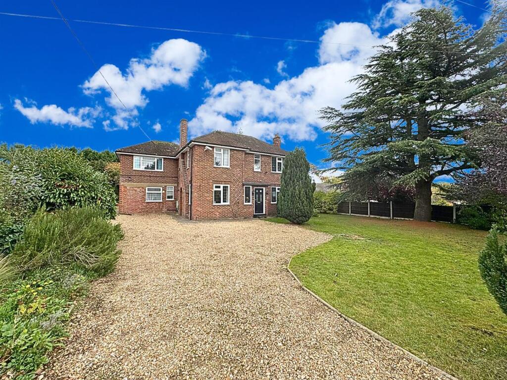 Main image of property: Moor Lane, Roughton, Woodhall Spa
