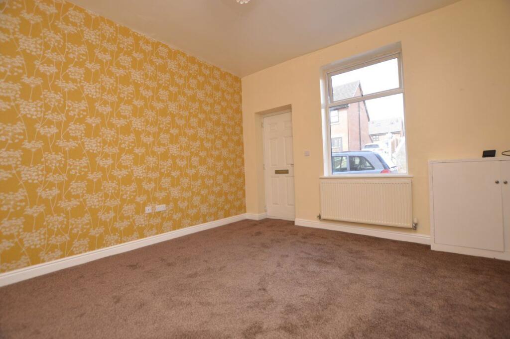 House in Wigan, Hindley Green - View 4