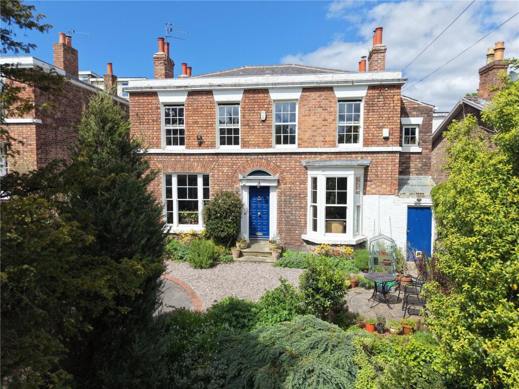 3-bed detached on Arno Road, Oxton, Merseyside, CH43, £500,000