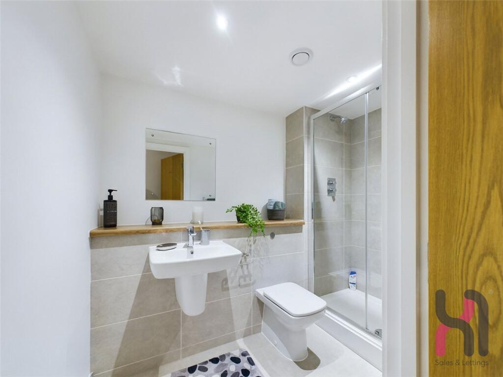 Apartment in Manchester - View 4