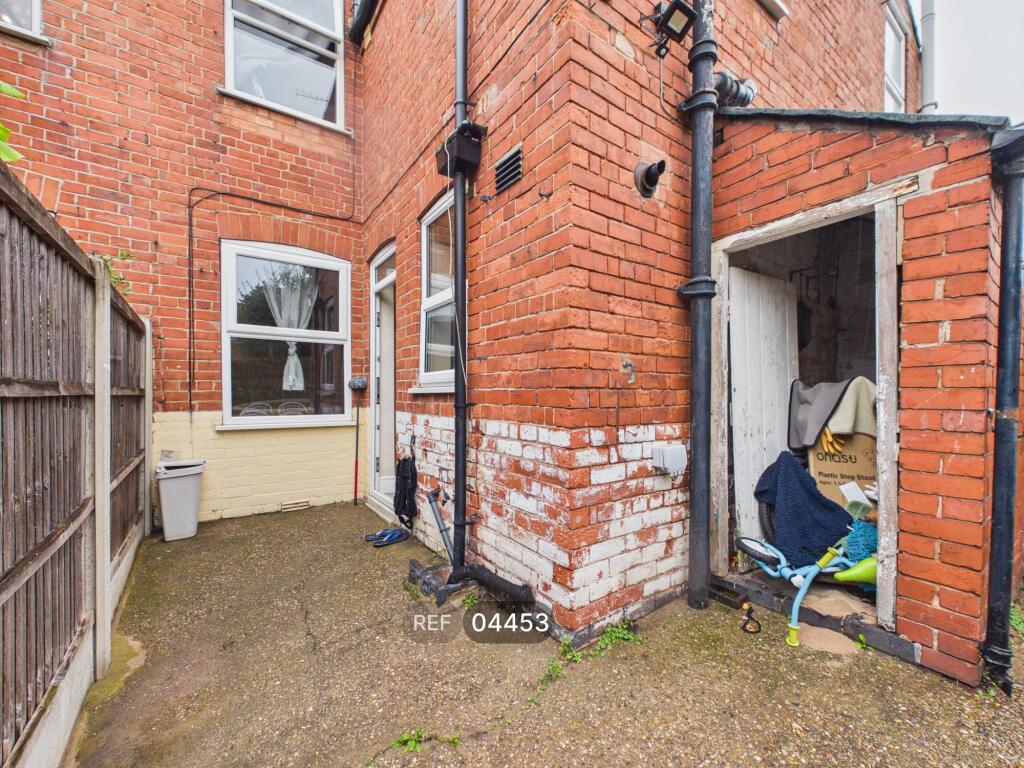 Property photo 11