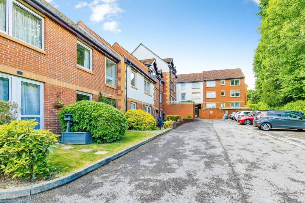 Property photo 11