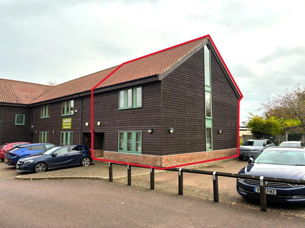 Main image of property: 5 Quy Court, Colliers Lane, Stow-Cum-Quy, Cambridge, Cambridgeshire, CB25 9AU