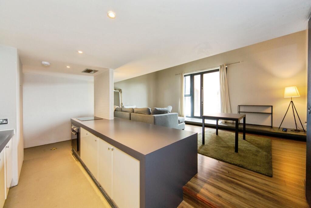 Apartment in Liverpool - View 4
