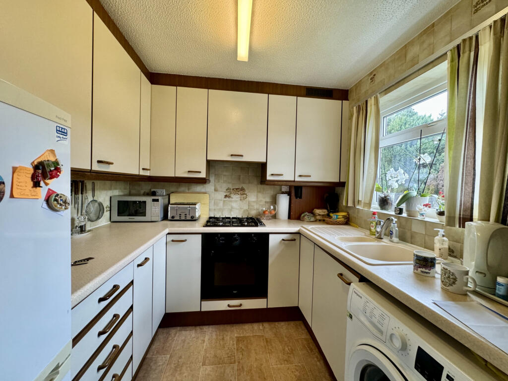 Canterbury Close, Beverley, HU17 8PS photo 3