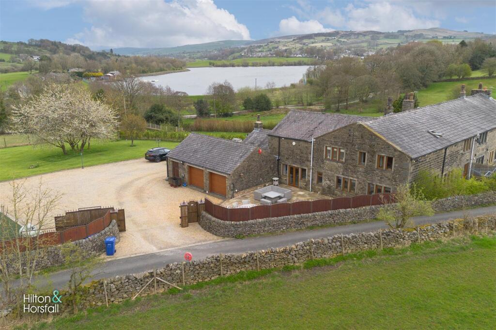 Additional image 30 of Blue Slate Barn, Smithy Lane, Colne