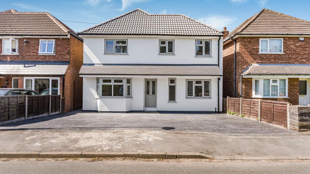 Main image of property: Roughley Drive, Four Oaks, B75