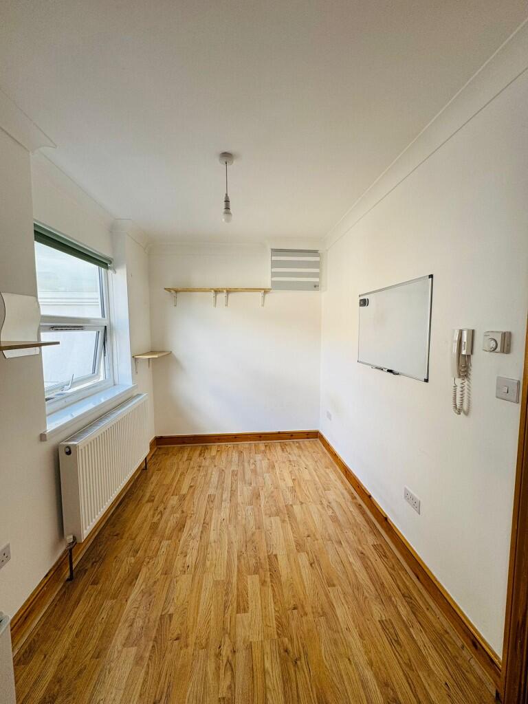Main image of property: High Street, London, E17