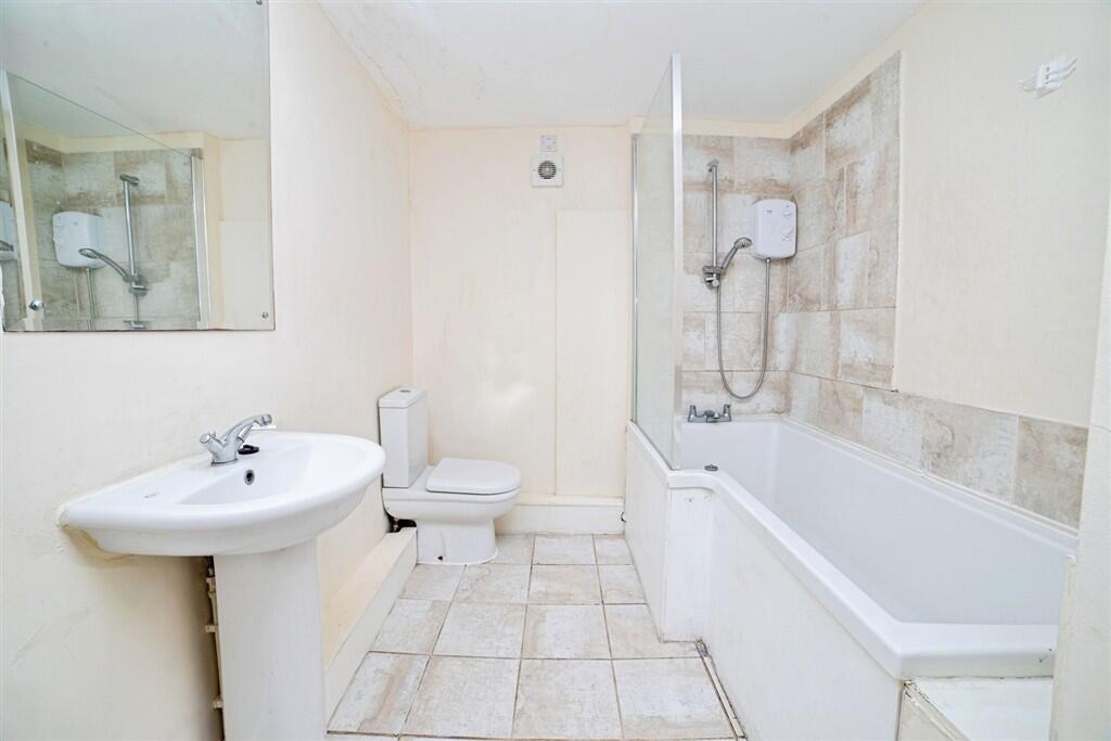 Coxmoor Road, SUTTON-IN-ASHFIELD - More