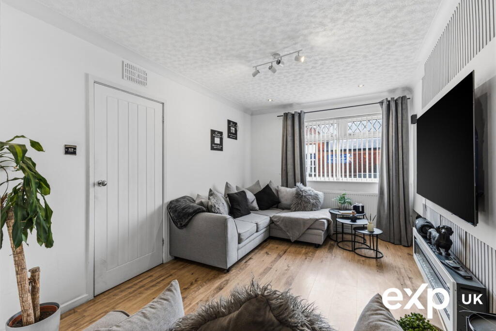 House in Nottingham - View 3