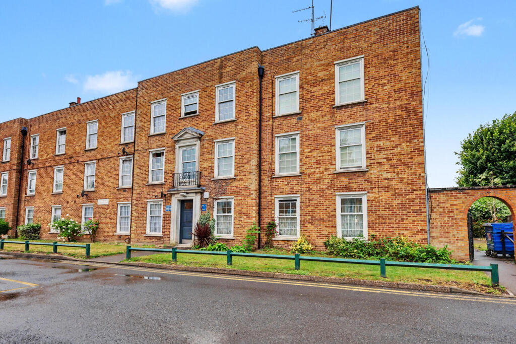 Main image of property: Baker Street, Enfield