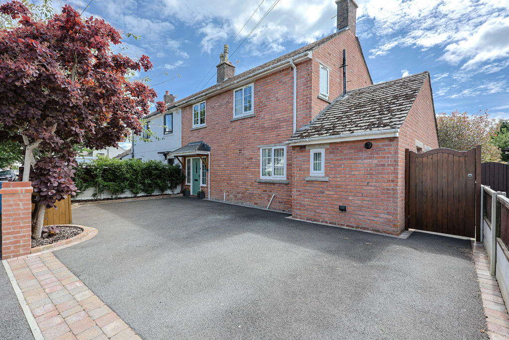 Main image of property: Graham Avenue, Appley Bridge