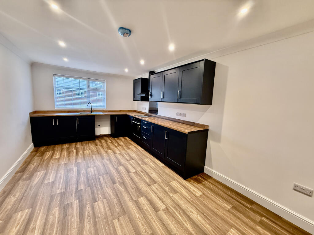 Main image of property: Apartmant 2 Lumb Farm