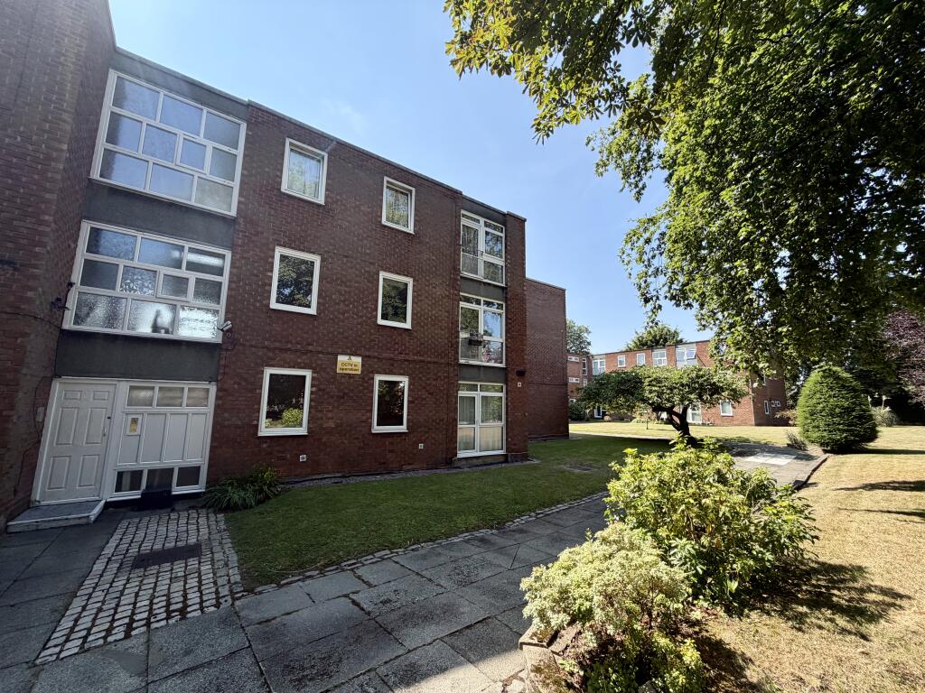 Main image of property: Gwynant Place, Withington M20