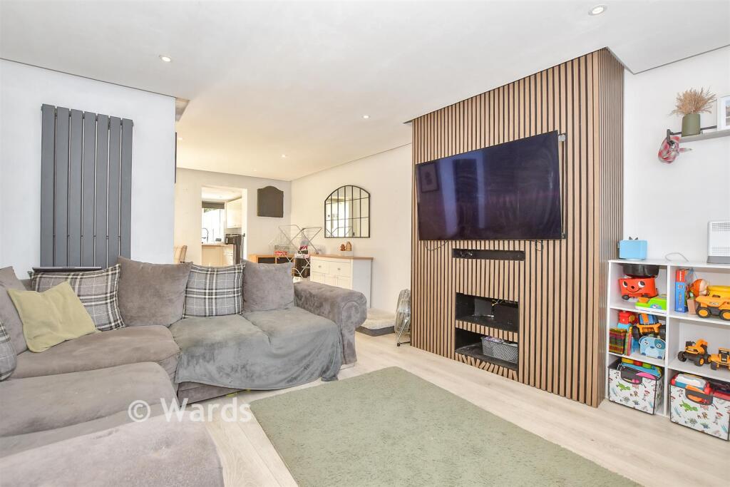 House in Tonbridge and Malling, East Malling and Larkfield - View 4