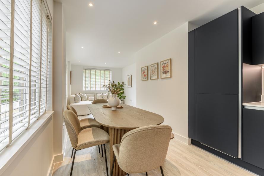 Apartment in Hounslow, Lampton, Heston - View 4