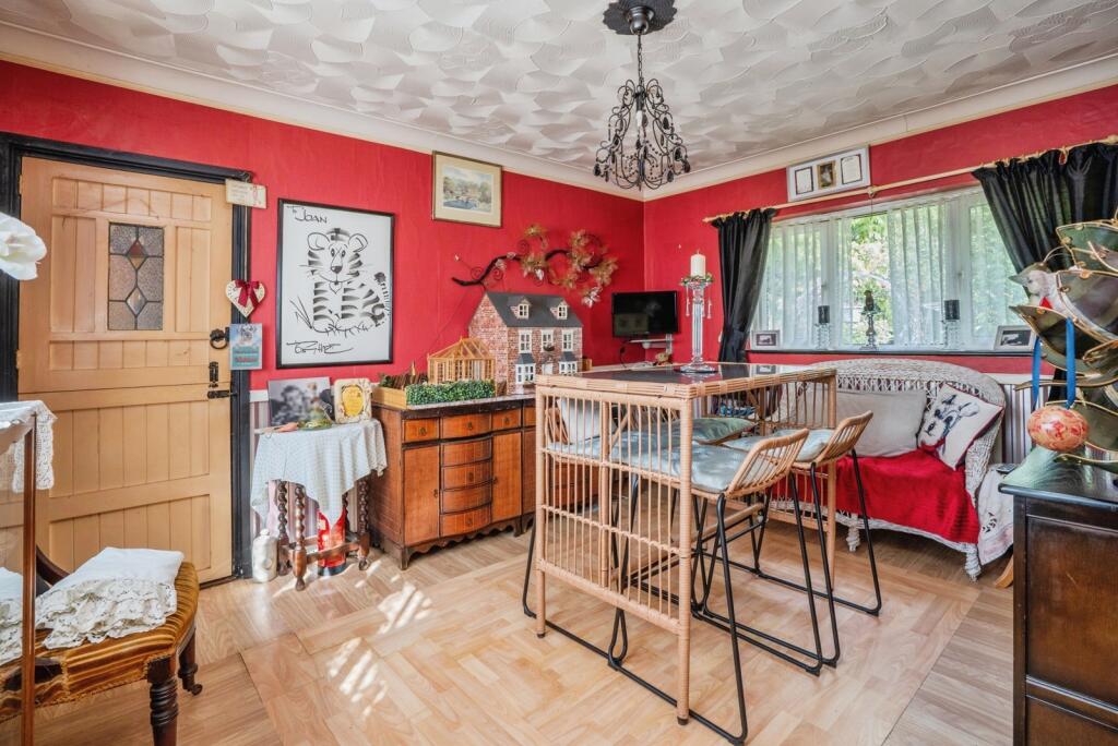 House in Portsmouth - View 4