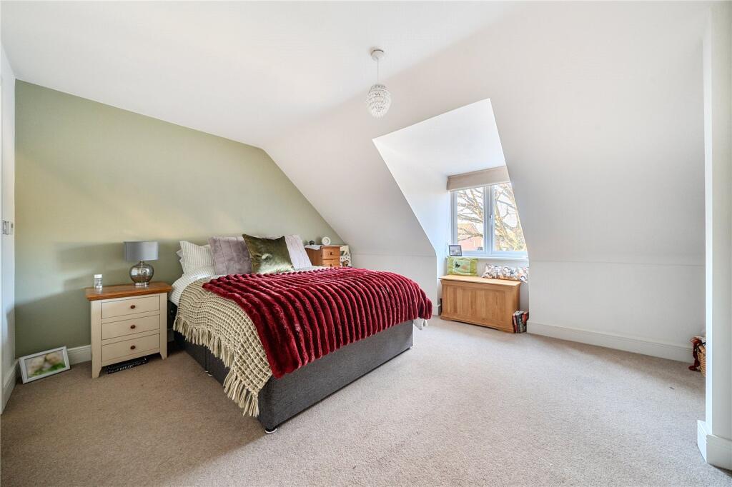 House in Hart, Crookham Village - View 4