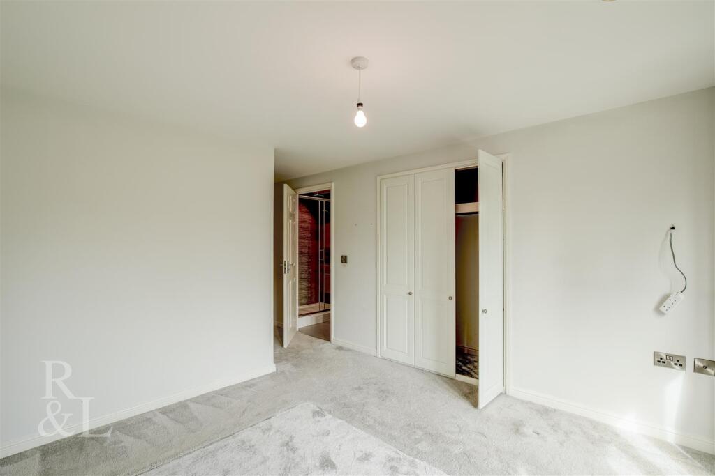 Radcliffe Road, West Bridgford, Nottingham - More
