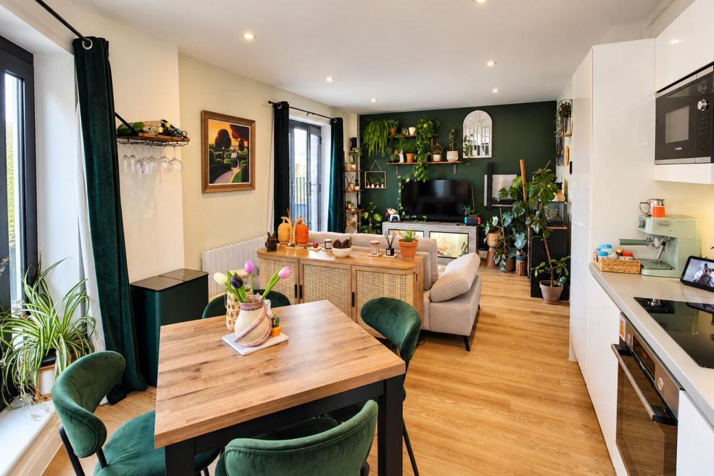 Apartment in Stevenage - View 5