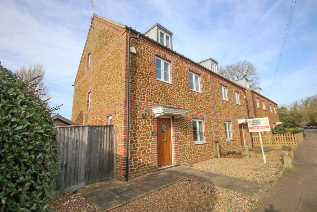 Main image of property: Lynn Road, Snettisham, King's Lynn, PE31