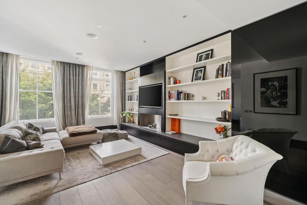 Apartment in London - View 5